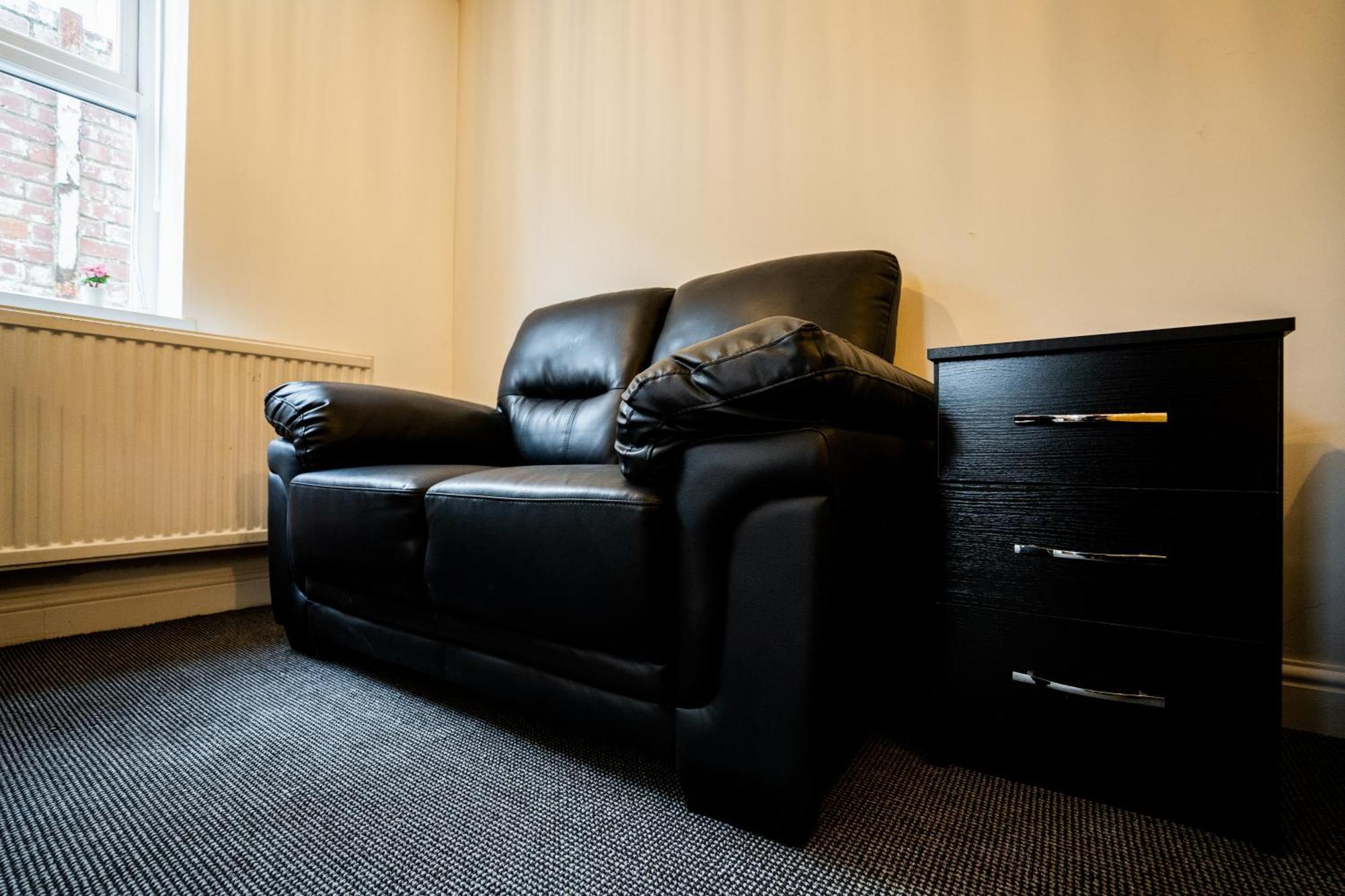 Kunda House In Tyseley Apartment Birmingham Luaran gambar